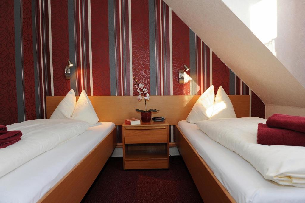 Hotel-Pension Haus Neustadt Bremen Exterior photo