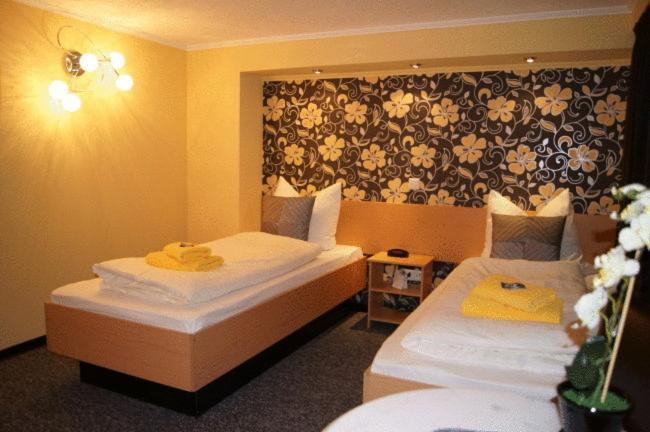 Hotel-Pension Haus Neustadt Bremen Room photo